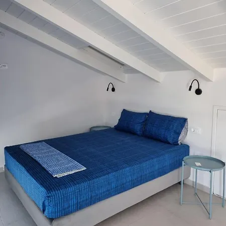 דירה Attic In Lassi *