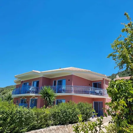 Attic In Lassi Διαμέρισμα Αργοστόλι